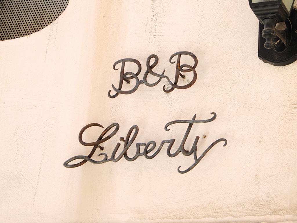 B&B Liberty アンドリア エクステリア 写真